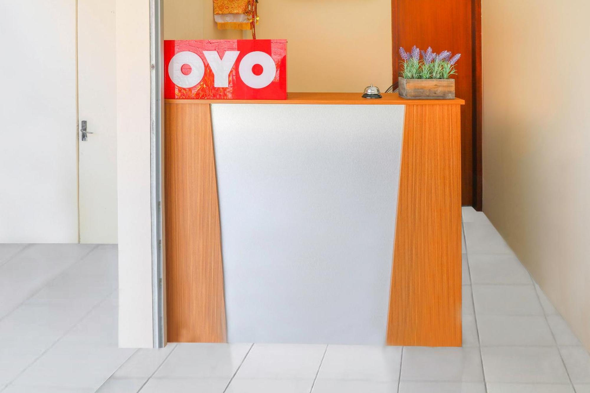 Oyo 2184 Nan Berlian Inn Legian Buitenkant foto