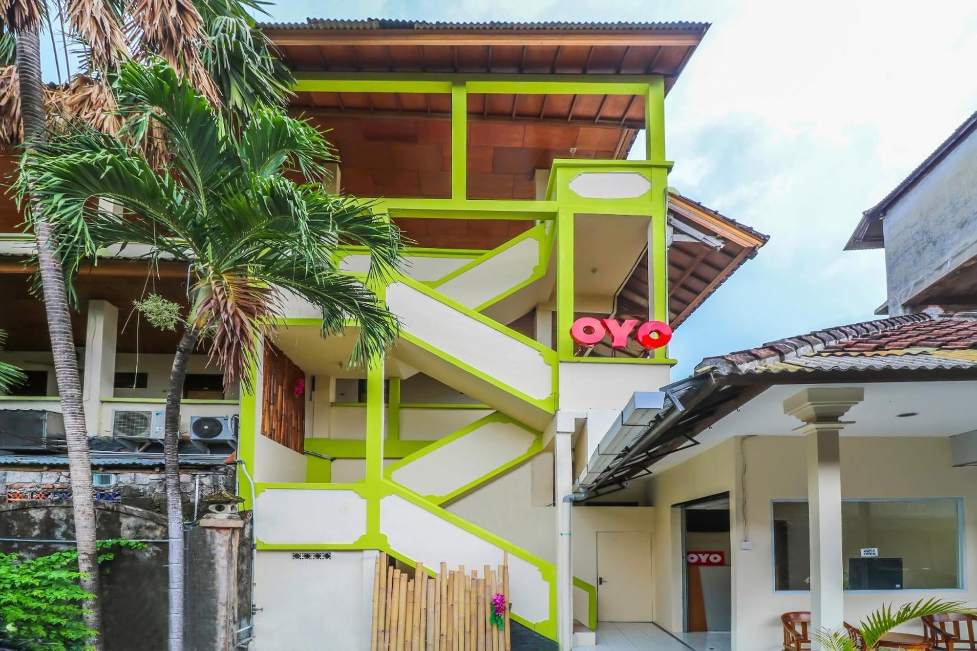 Oyo 2184 Nan Berlian Inn Legian Buitenkant foto